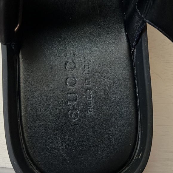 Gucci Webbed Sandals - Picture 13 of 15